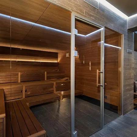 Loev - Vela Hotel 4*