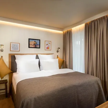 Hotel Loev - Vela