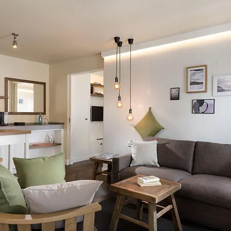 Loev - Vela 4* Binz