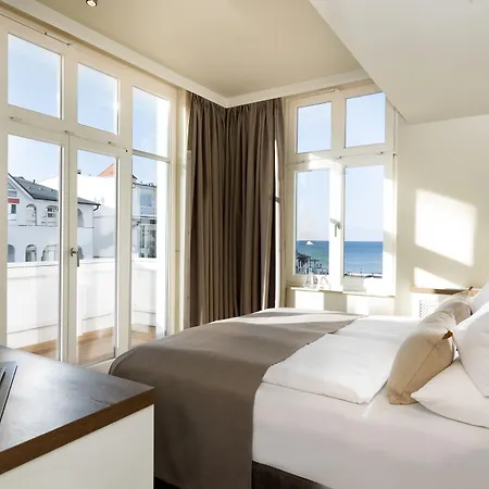 Loev - Vela Hotel