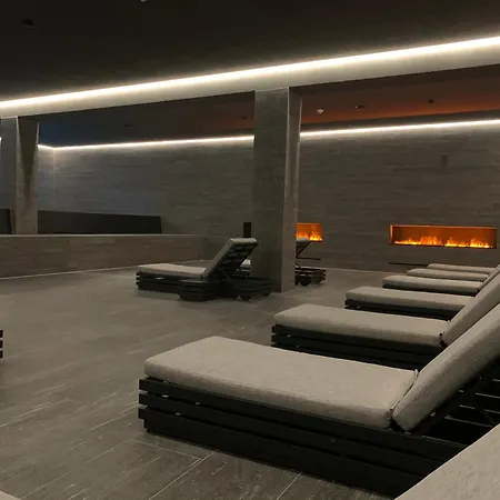 Hotel Loev - Vela