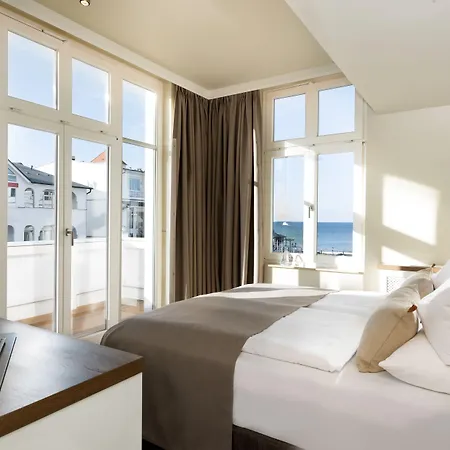 Loev - Vela Hotel