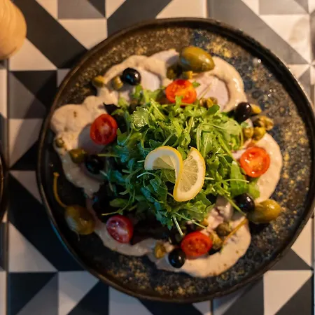 Hotel Loev - Vela 4*