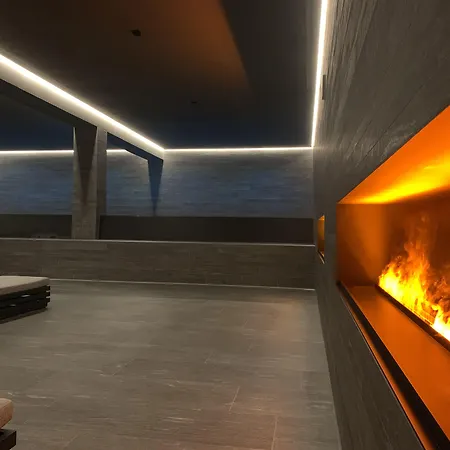 Hotel Loev - Vela