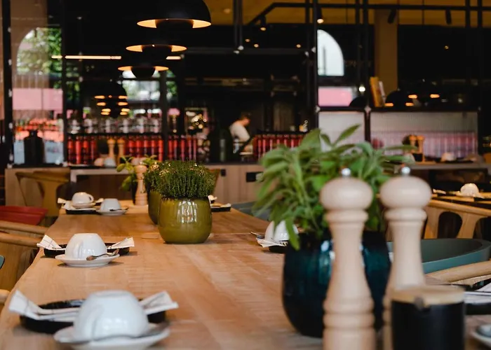 Loev - Vela Отель Остзебад Бинц